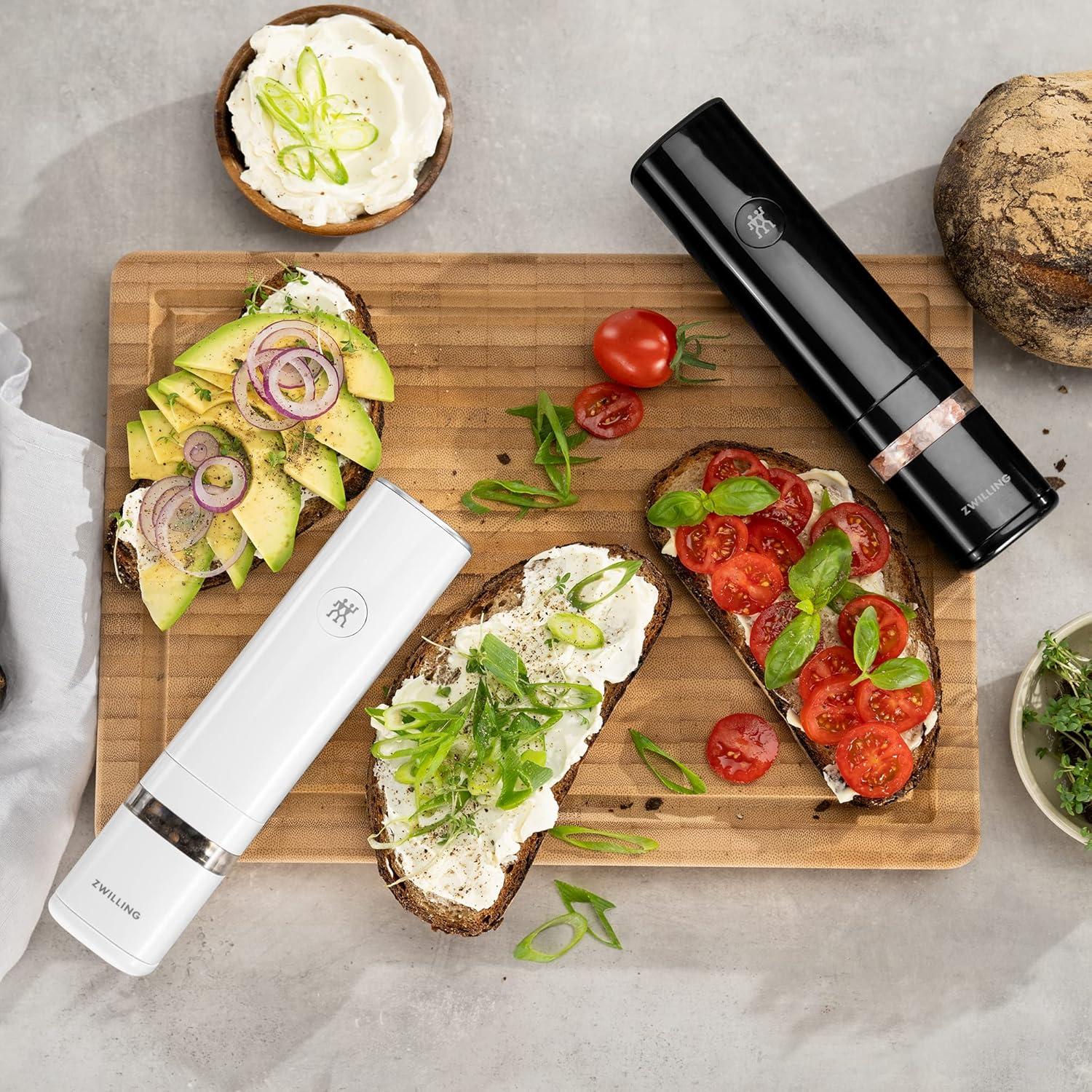 Black Matte Electric Salt and Pepper Mill with Ceramic Grinder