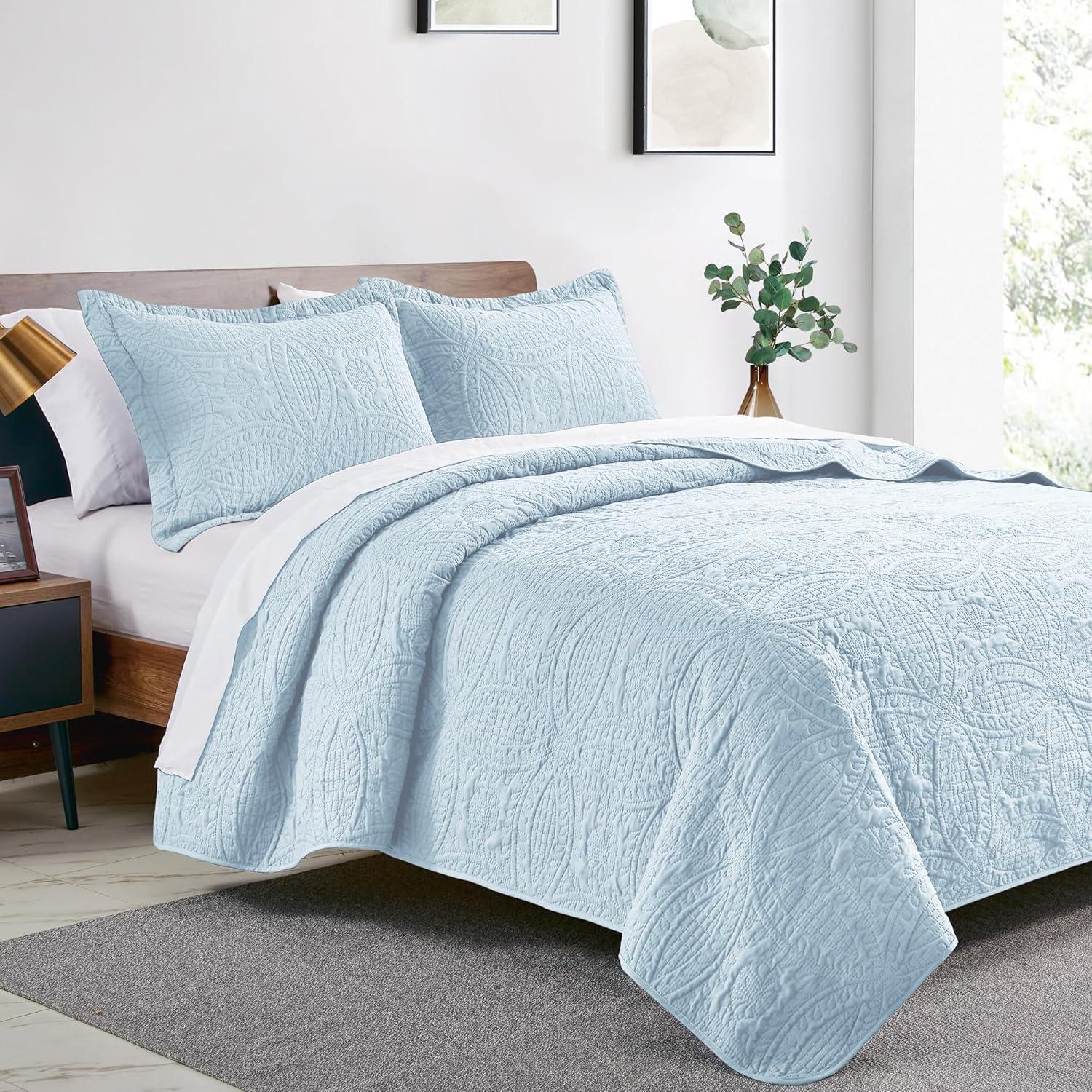 Love's cabin Quilts for Queen Bed Spa-Blue Bedspreads - Soft Bed Summer Lightweight Bedspread Comforter - Modern Style Coin Pattern Coverlet for All Season - 3 Pieces (1 Quilt, 2 Pillow Shams)