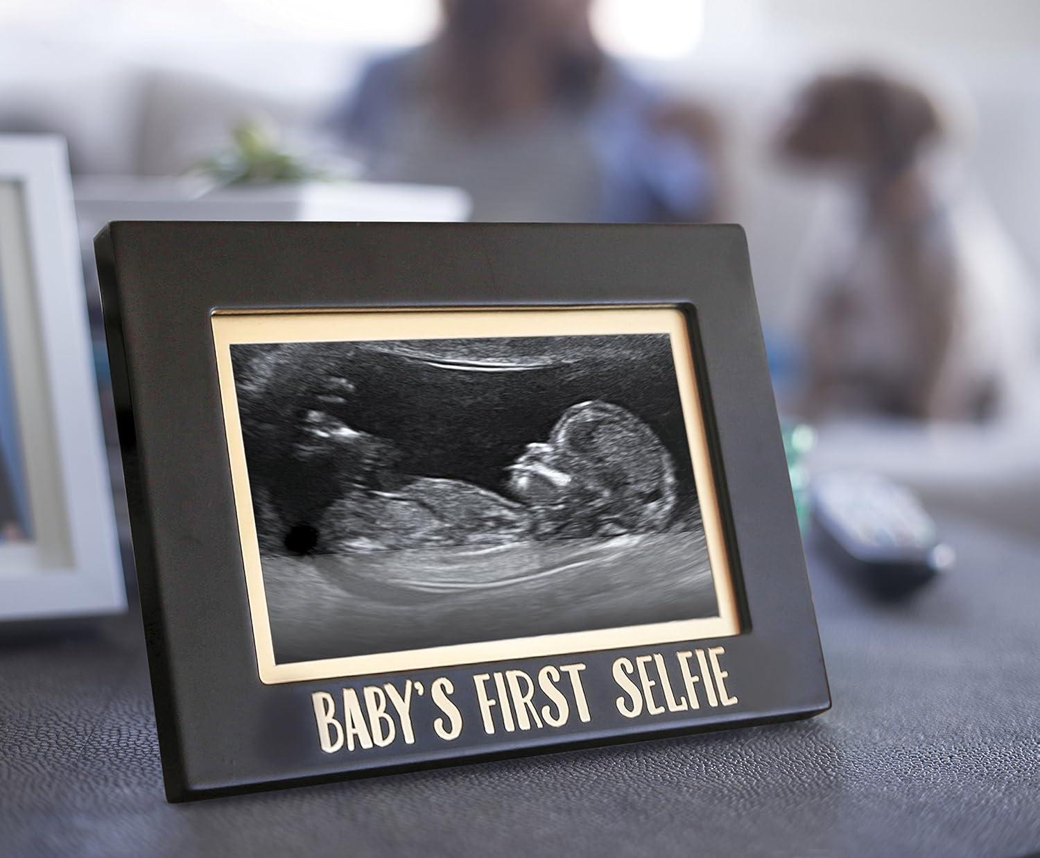 Pearhead "Coming Soon" Sonogram Frame, White