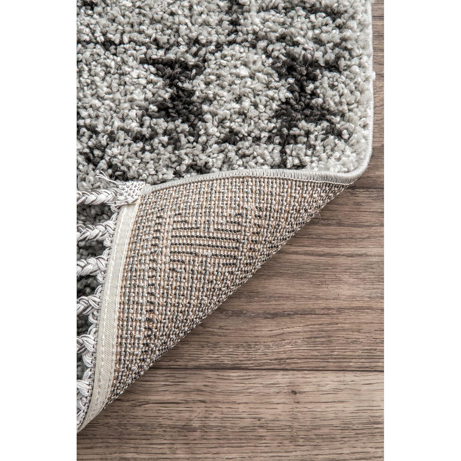 Nuloom Vasiliki Geometric 4 Square Accent Shag Indoor Area Rug for Living Room Bedroom Dining Room Nursery Entryway, Grey/Ivory