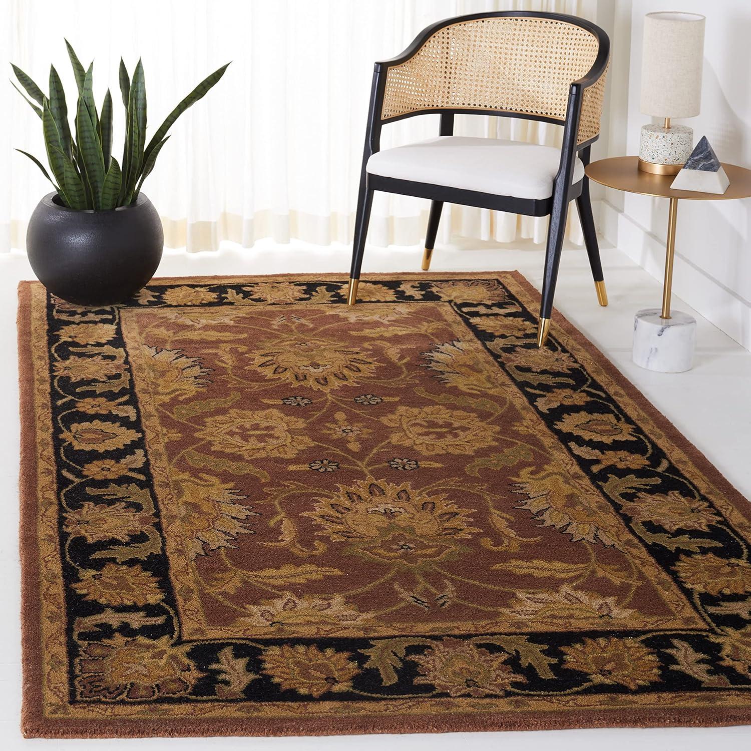 SAFAVIEH Classic Shanelle Traditional Wool Area Rug, Rust/Black, 5' x 8'