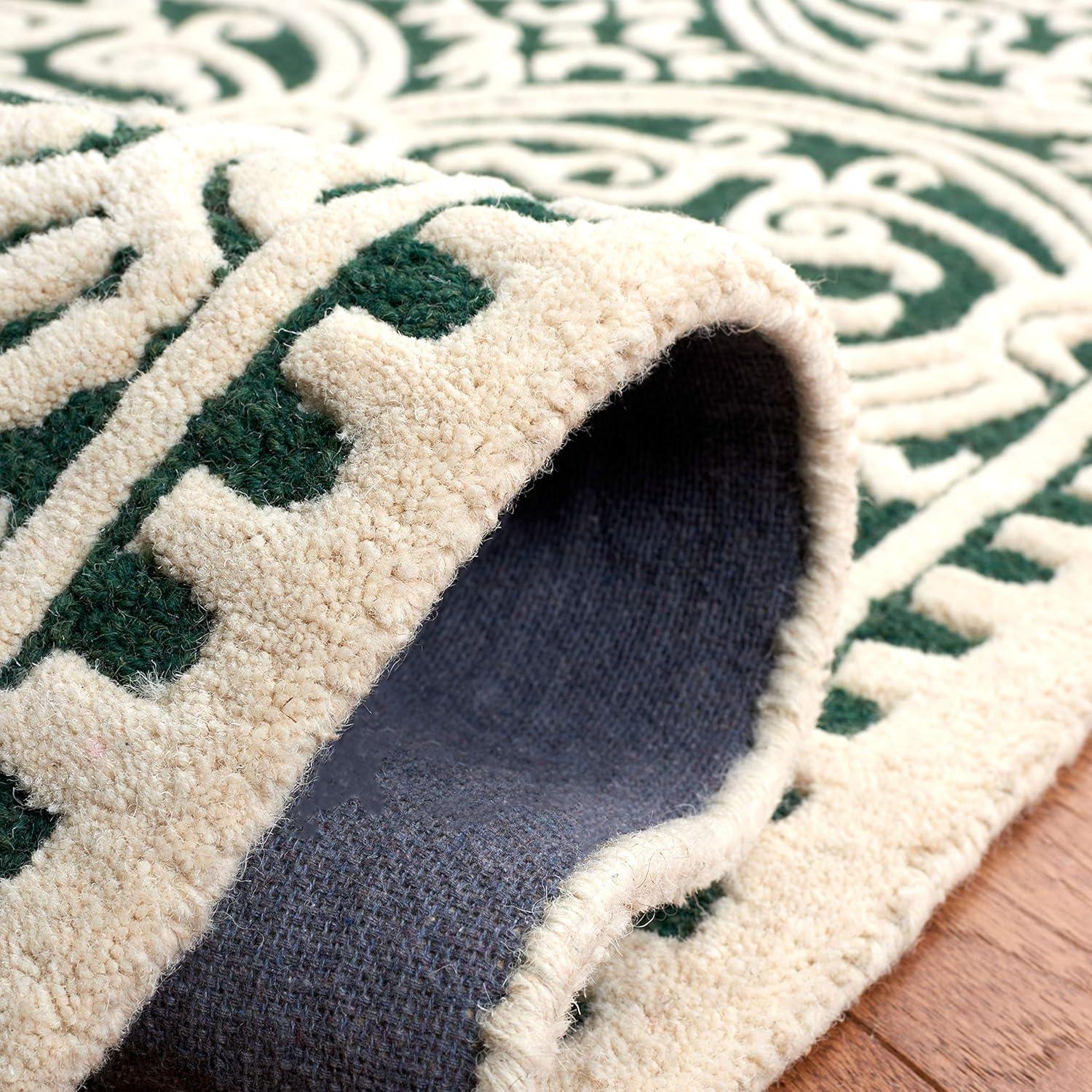 Hand-Tufted Dark Green and Ivory Wool Area Rug 3' x 5'