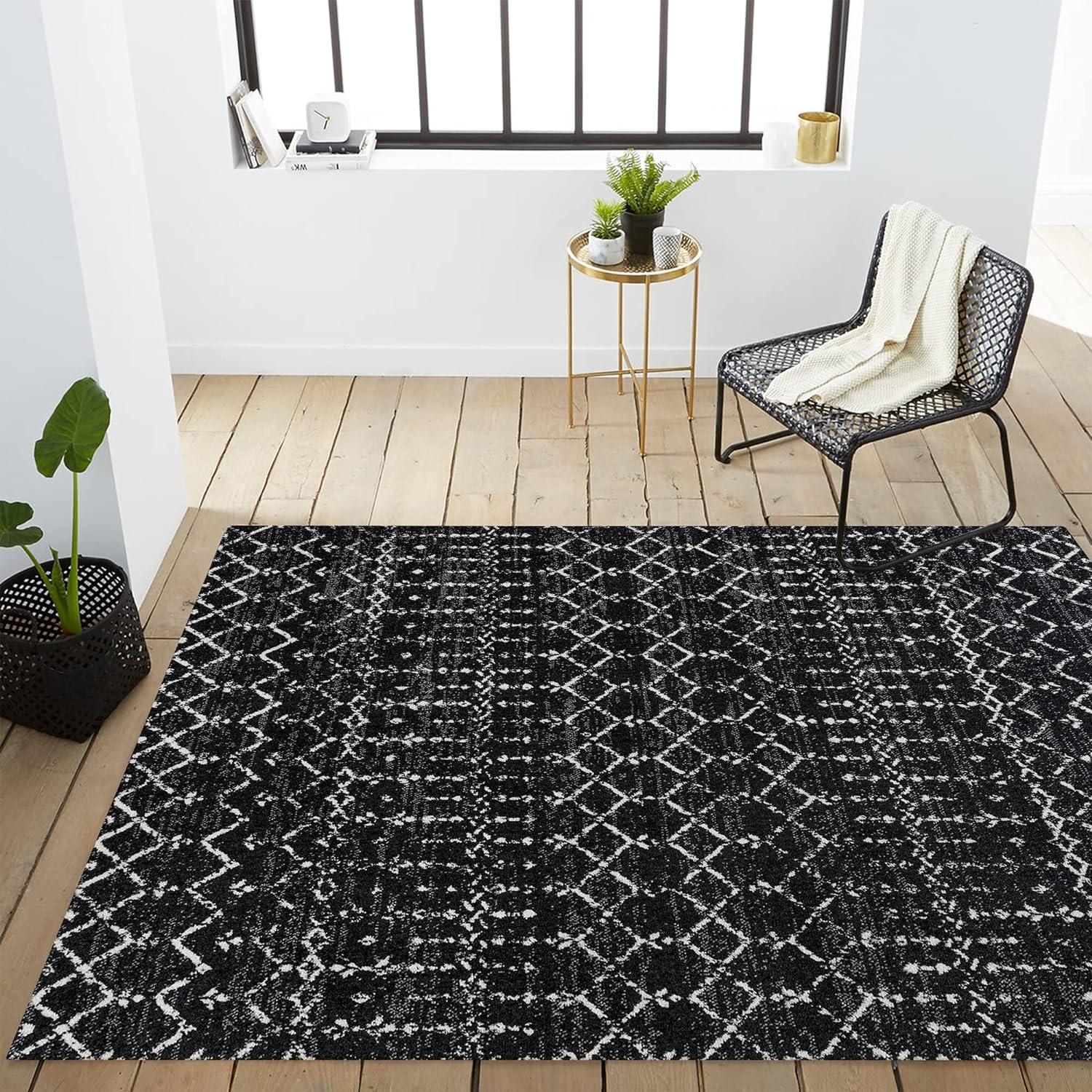 JONATHAN Y Moroccan HYPE Boho Vintage Diamond Black/Ivory 3 ft. x 5 ft. Area Rug