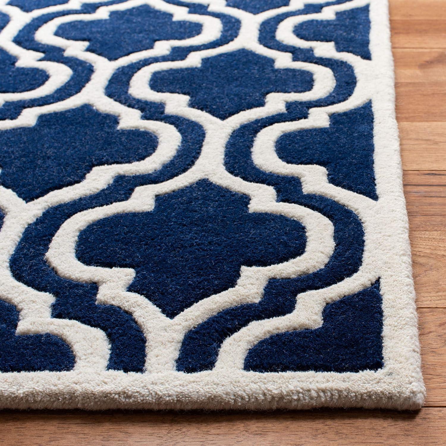 SAFAVIEH Chatham Collection 8' x 10' Dark Blue/Ivory CHT727C Handmade Geometric Premium Wool Area Rug