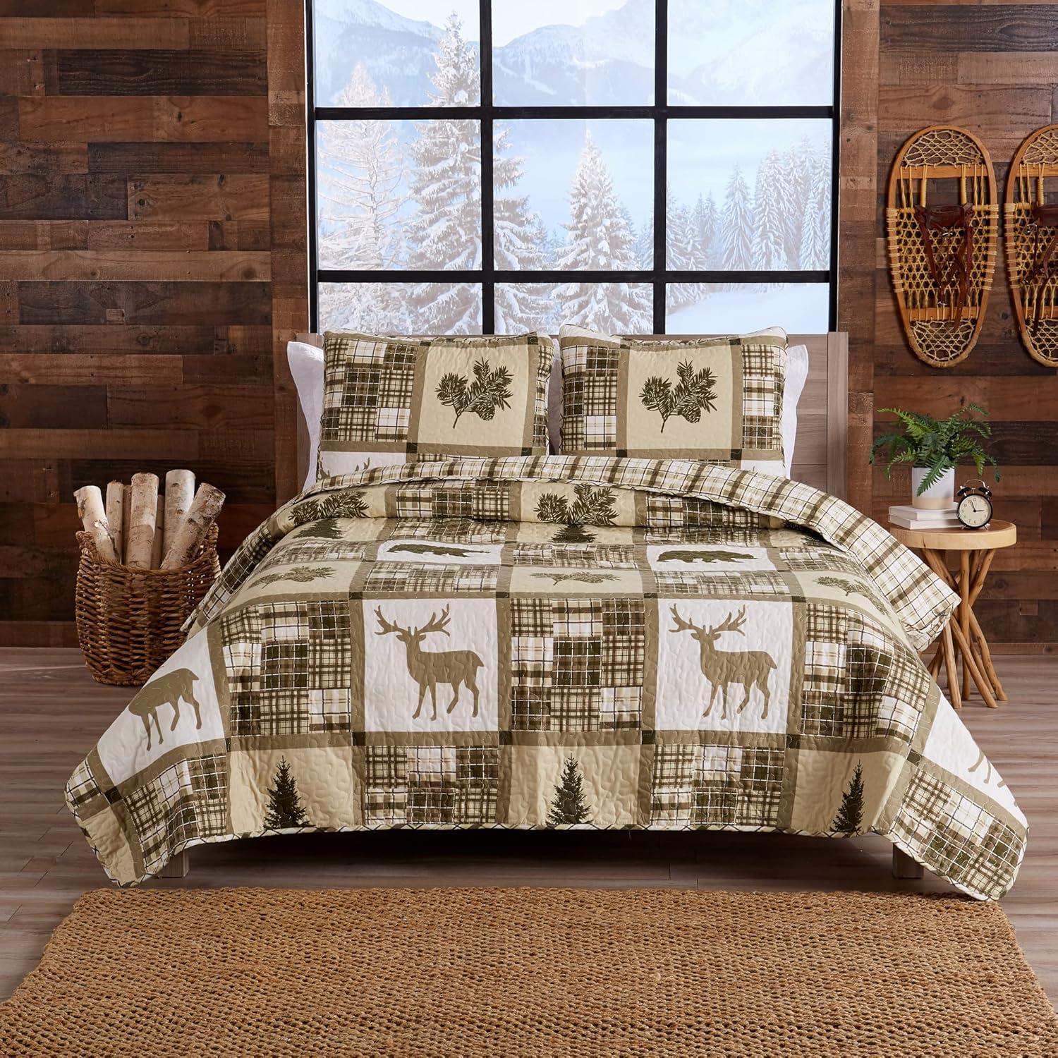 Great Bay Home Rustic Lodge All-Season Reversible Quilt Set With Shams  (Full / Queen, Stonehurst)