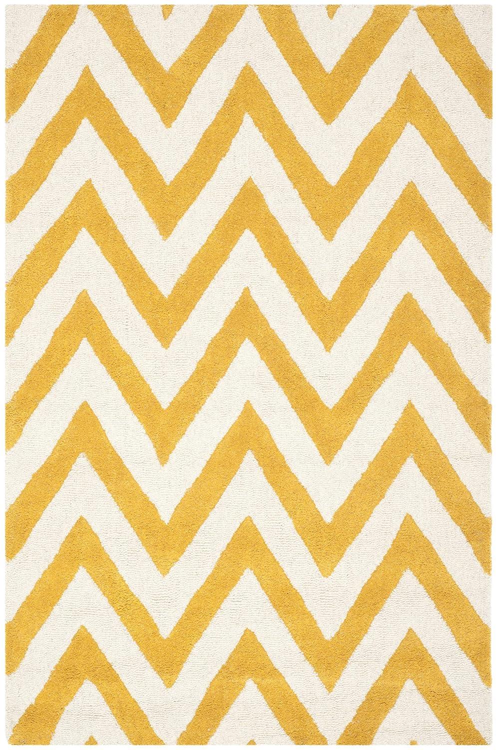 SAFAVIEH Cambridge Kaitlyn Zig Zag Stripes Wool Area Rug, Gold/Ivory, 4' x 6'