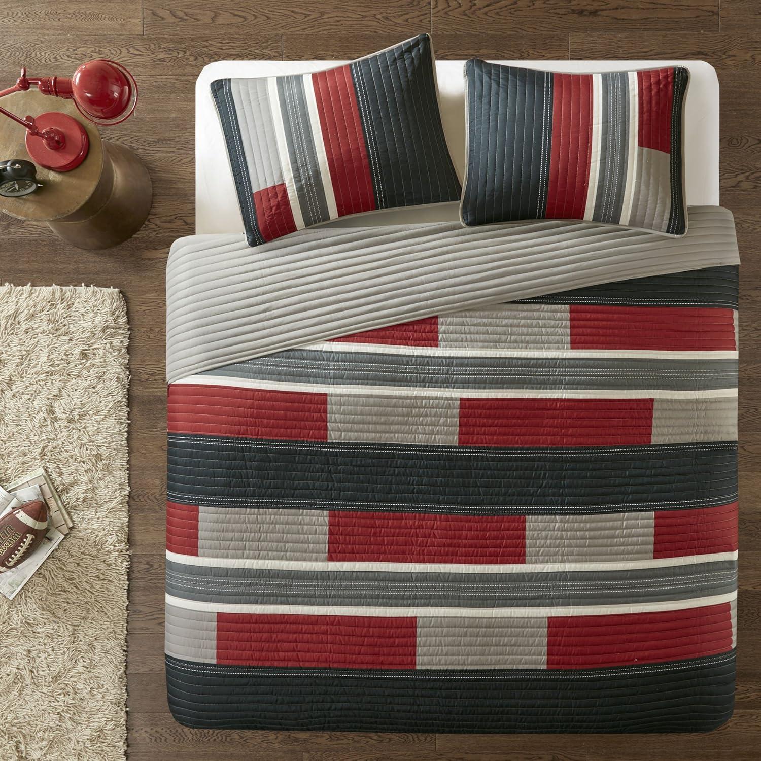 Comfort Spaces Pierre Mini Quilt Set, Twin/Twin XL, Black/Red
