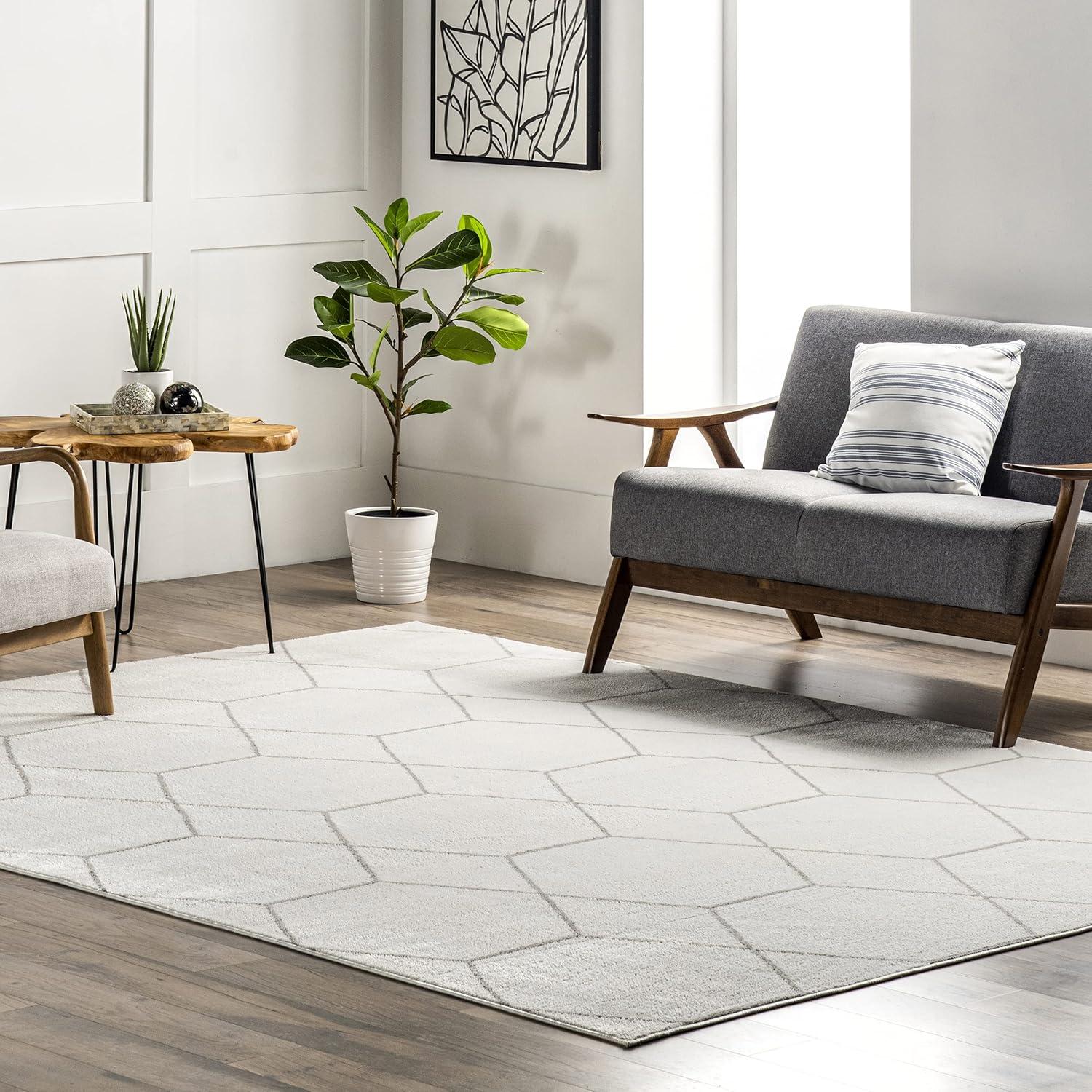 Nuloom Veronica Geometric 5x8 Indoor Area Rug for Living Room Bedroom Dining Room Kitchen, Beige/Ivory