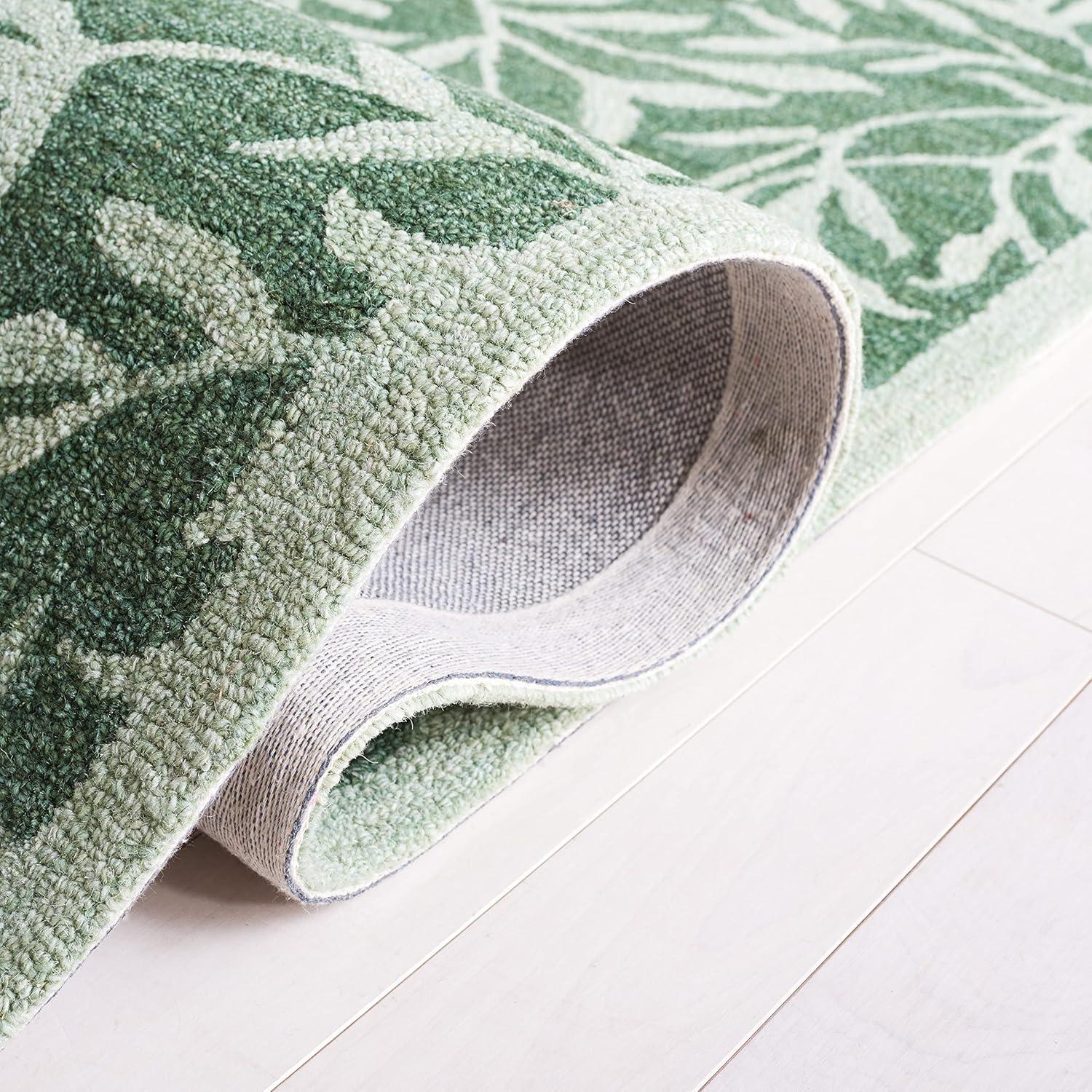 SAFAVIEH Jardin Zahara Floral Area Rug, Green, 6' x 6' Square