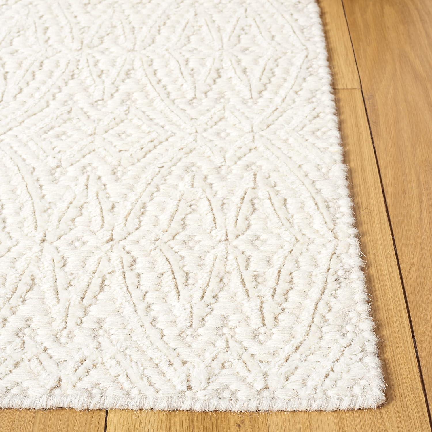 Ivory Hand-Knotted Wool Rectangular Area Rug, 5' x 8'