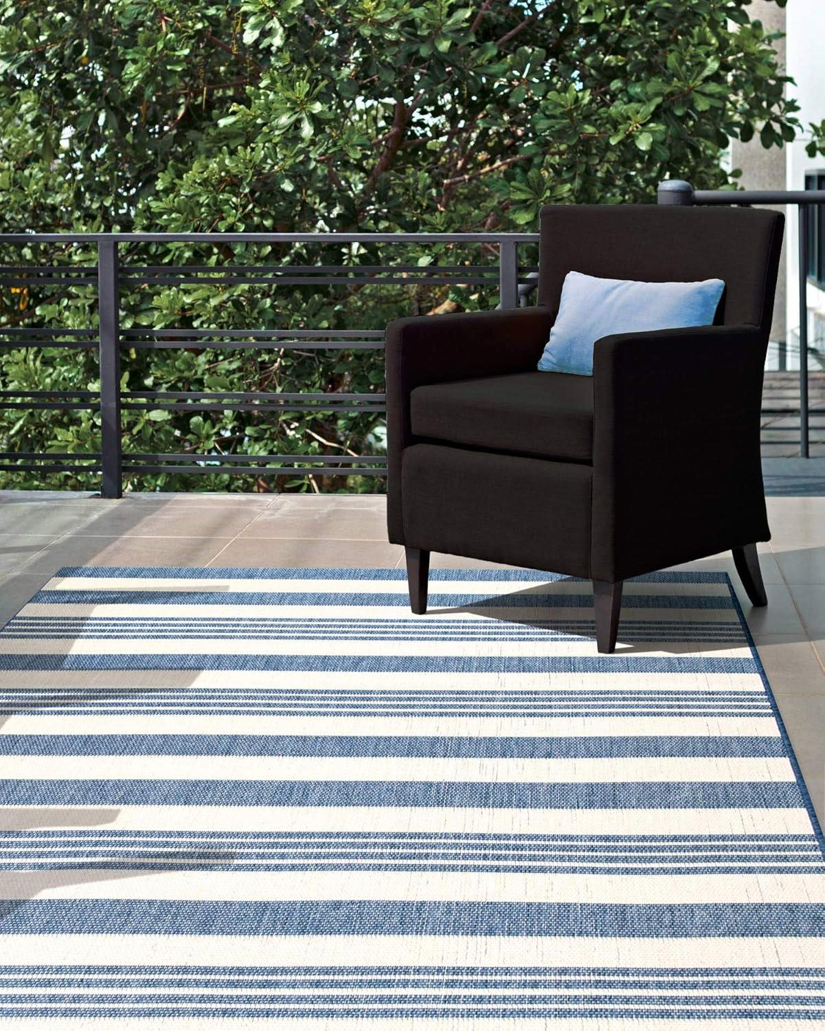 Nuloom Robin Multi Stripe Indoor/Outdoor Area Rug