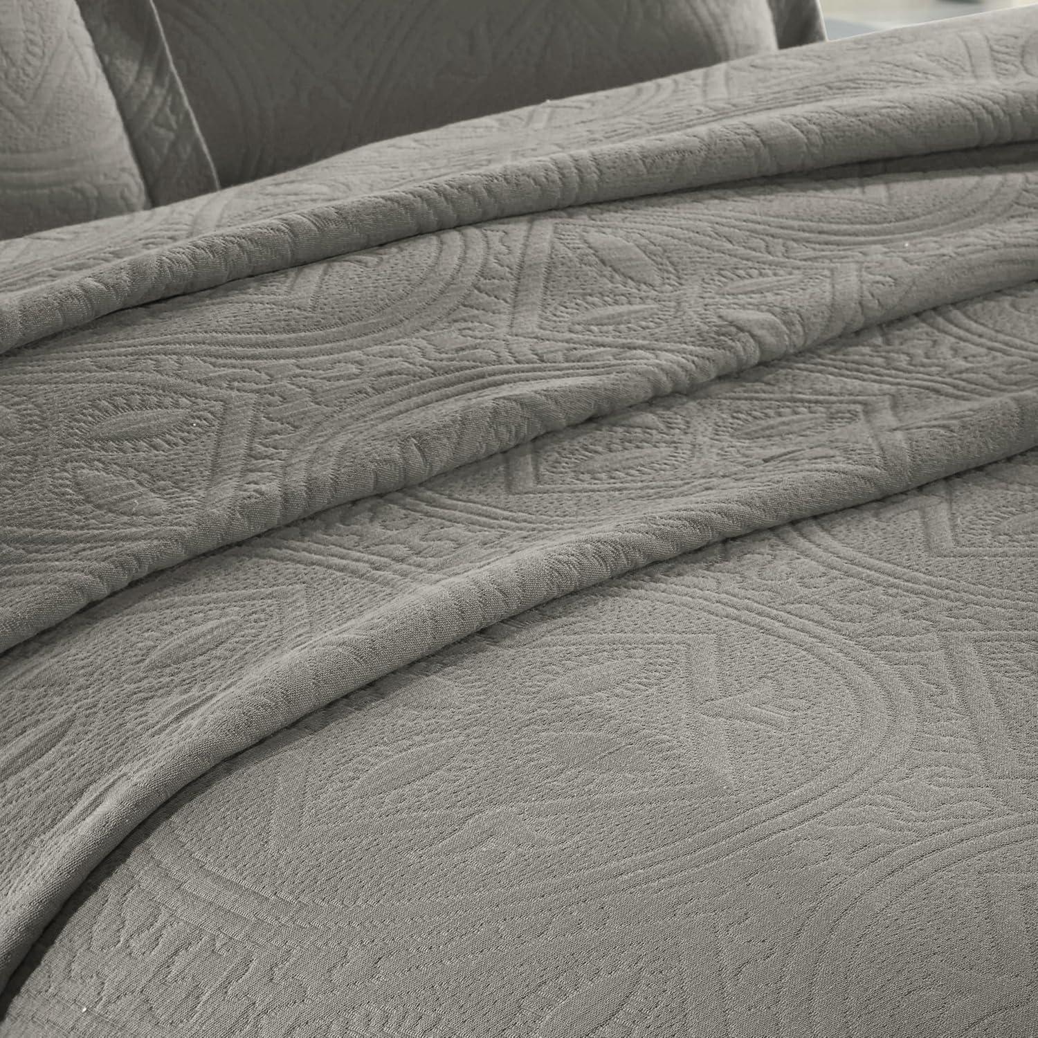 Superior Celtic Circle Cotton Decorative Bedspread and Sham Set, Twin, Charcoal