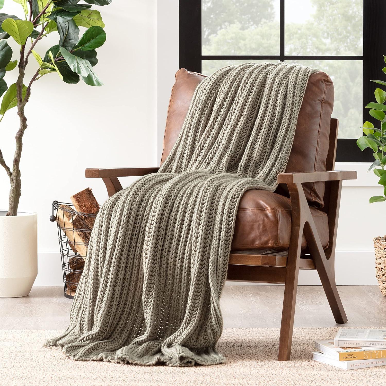 Chunky Knit Throw Blanket