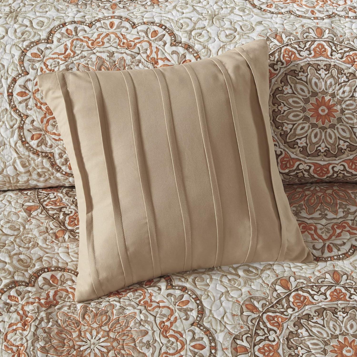 Madison Park 6 Piece Reversible Quilt Set with Throw Pillows