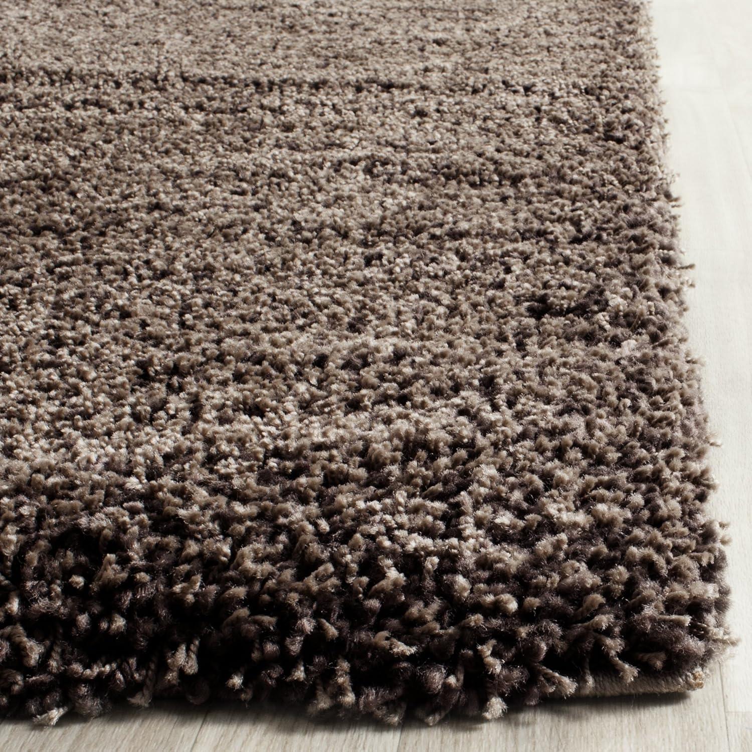 Shag SG151 Power Loomed Indoor Area Rug - Mushroom - 4'x6' - Safavieh.