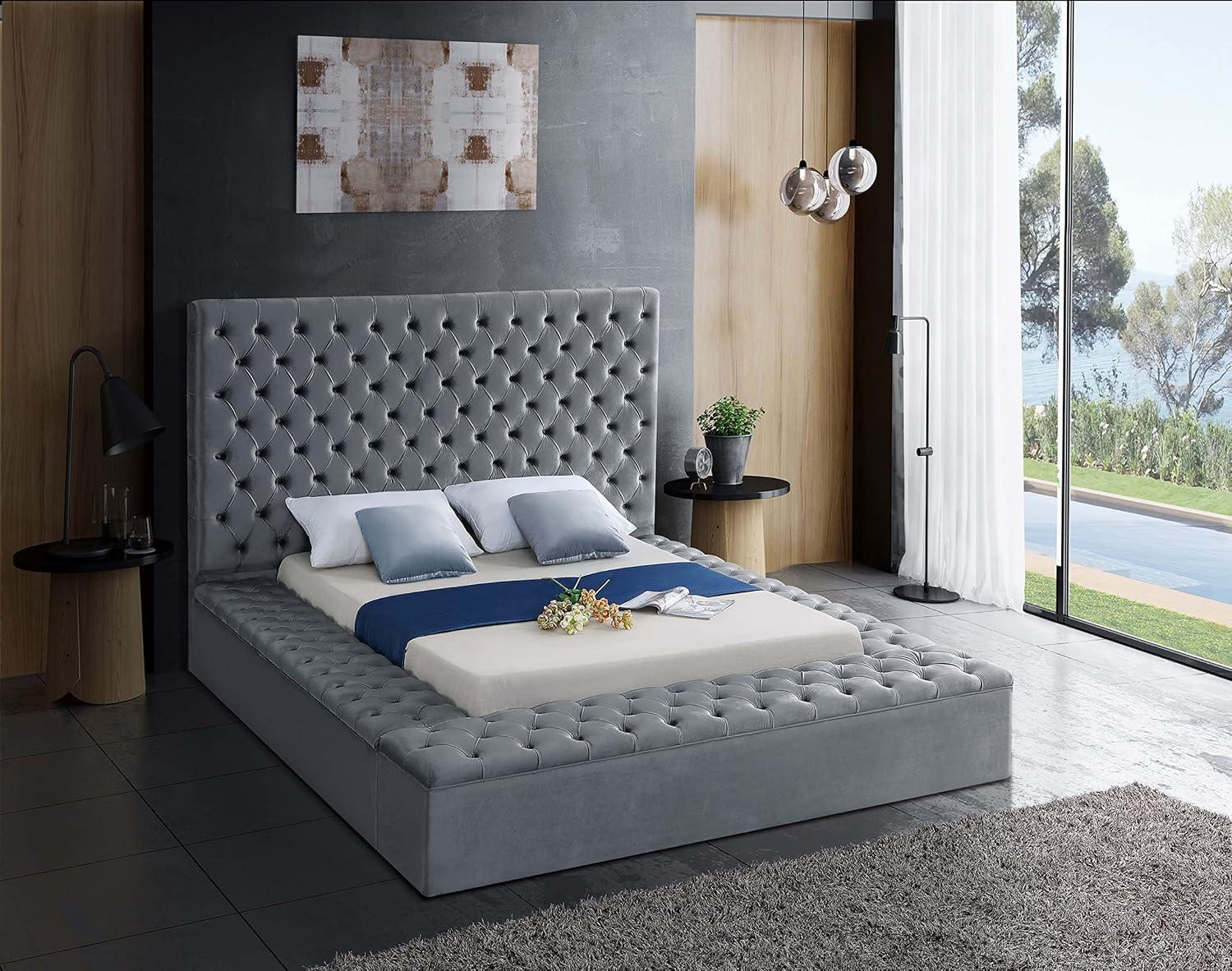 Johnnay Upholstered Platform Storage Bed