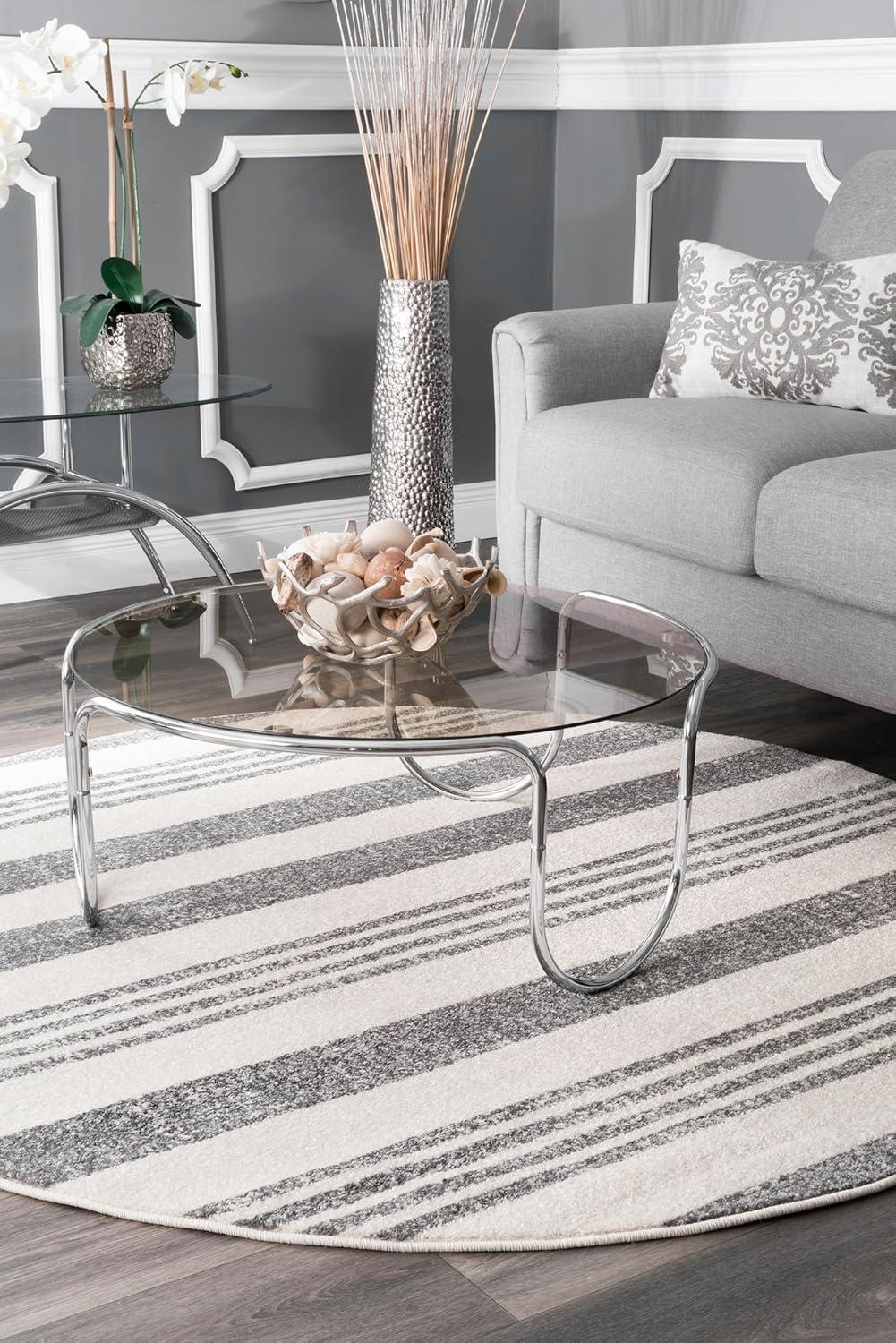 Striped Kelsi Gray Rug - nuLOOM