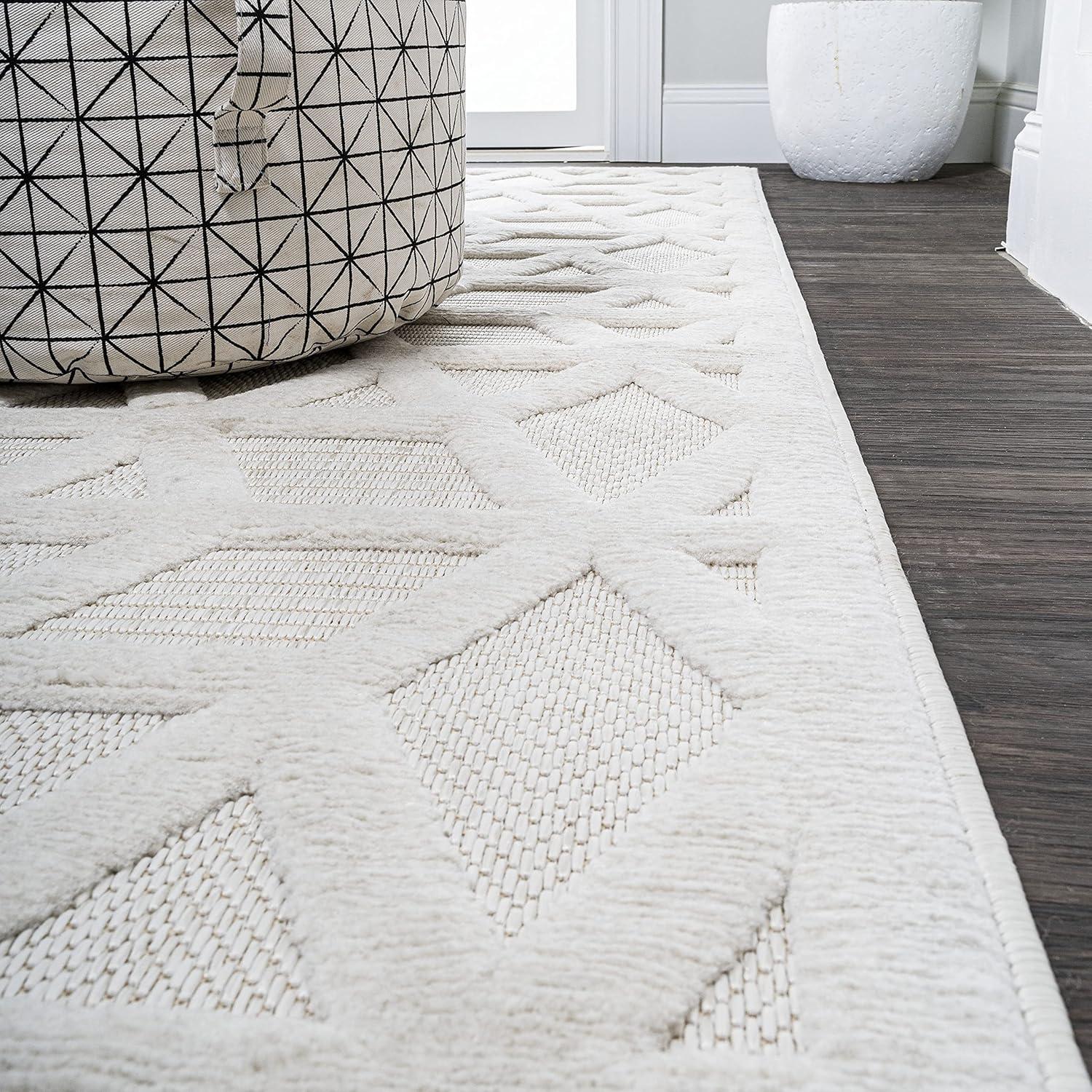 Talaia Neutral Geometric Indoor/Outdoor Area Rug - JONATHAN Y