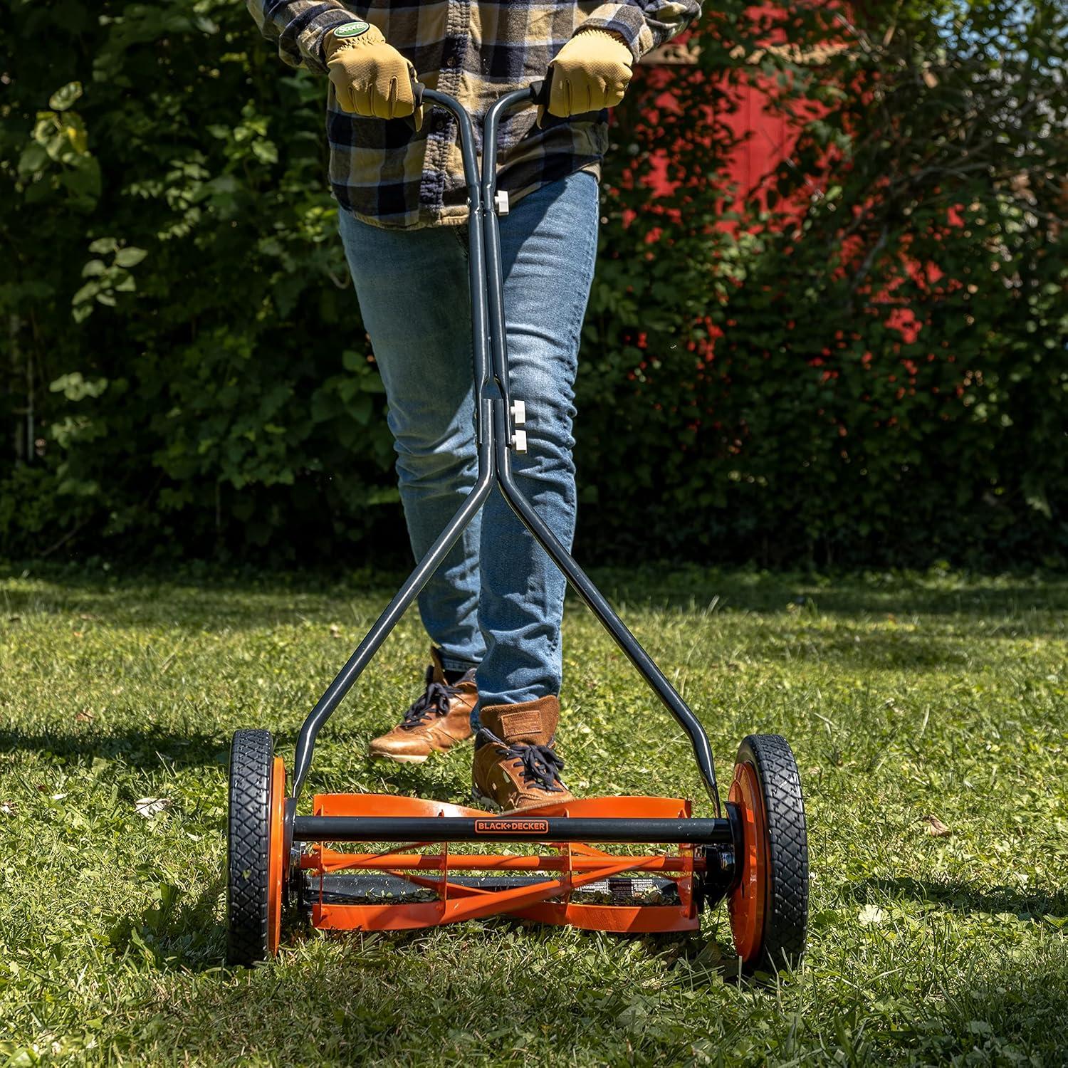 16 in. 4-Blade Manual Walk Behind Reel Lawn Mower