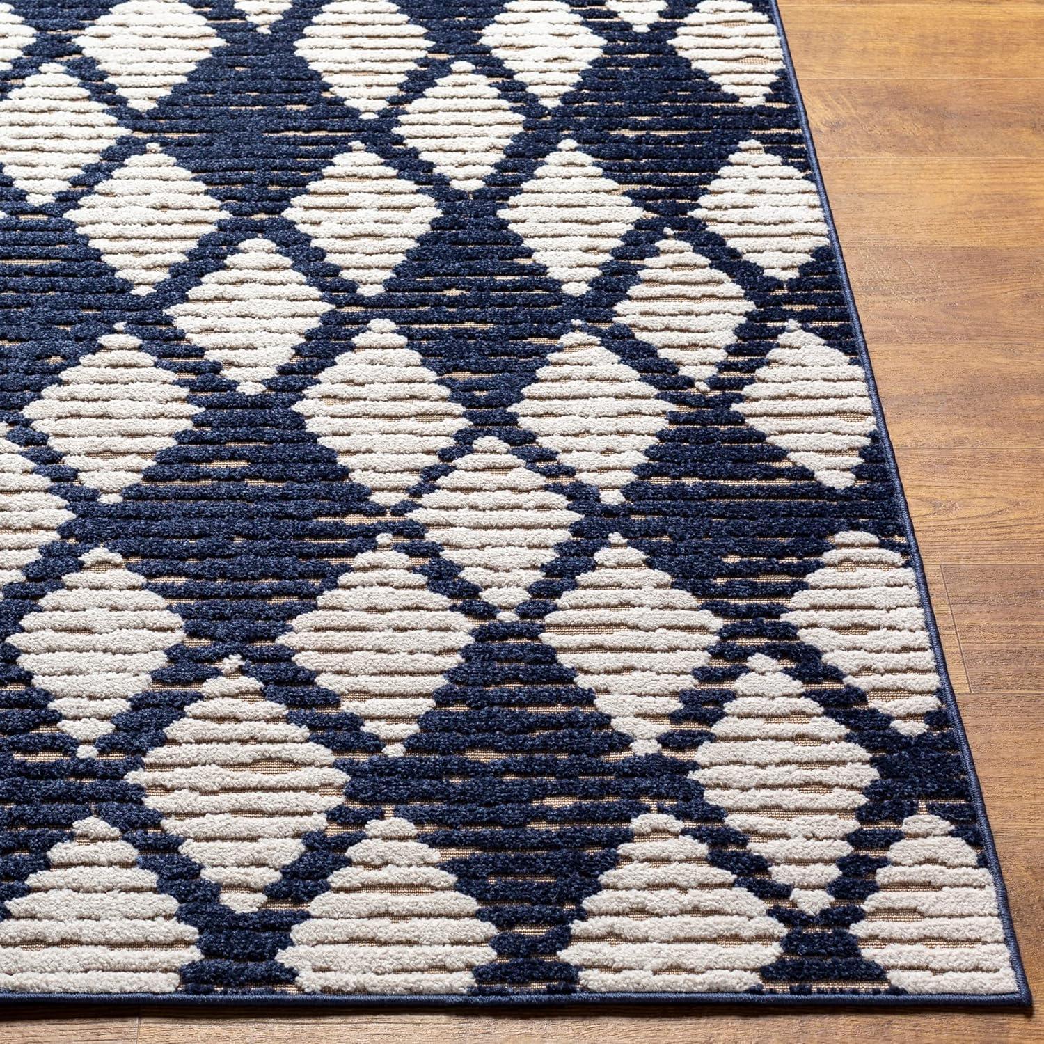 Blue and White Rectangular Reversible Outdoor Rug, 5'3" x 7'3"