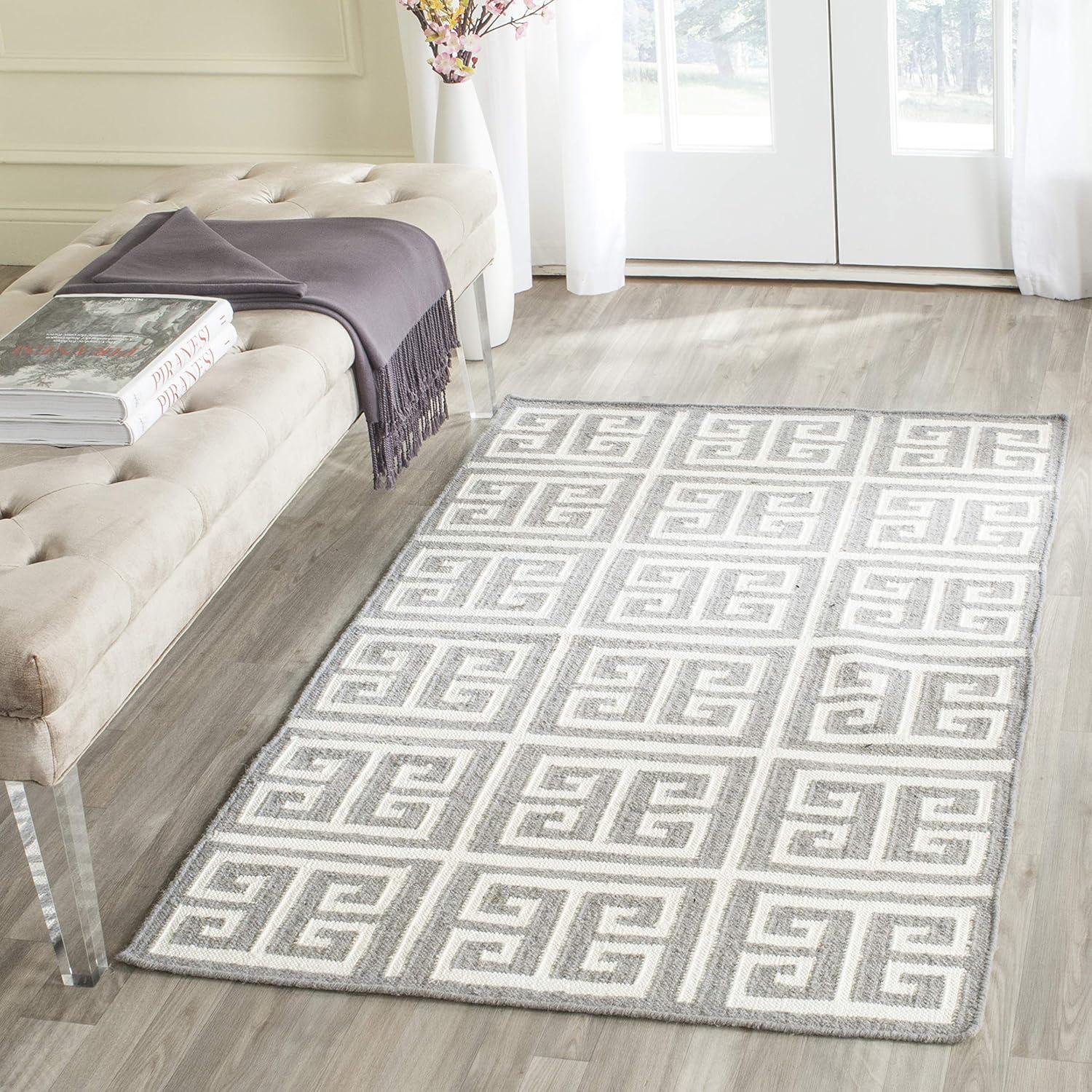 Dhurries DHU626 Hand Woven Flat Weave Accent Rug Grey / Ivory 2'-6" X 4' - Safavieh.