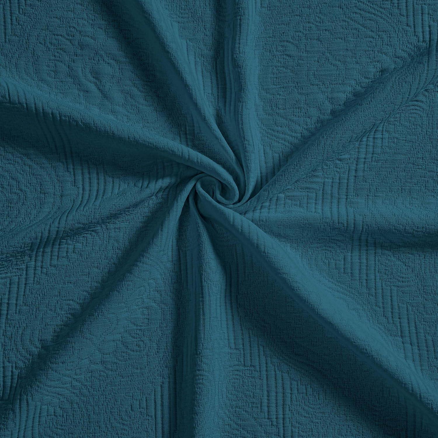 Superior Superior Florin Matelasse Jacquard Scrolling Medallion Cotton Bedspread Set With Pillow Shams