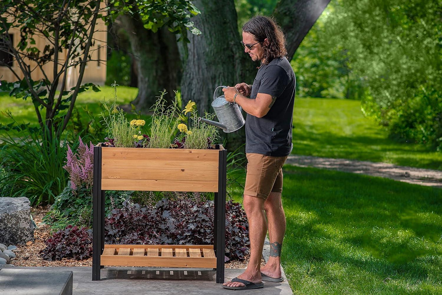 Mezza Cedar Raised Planter