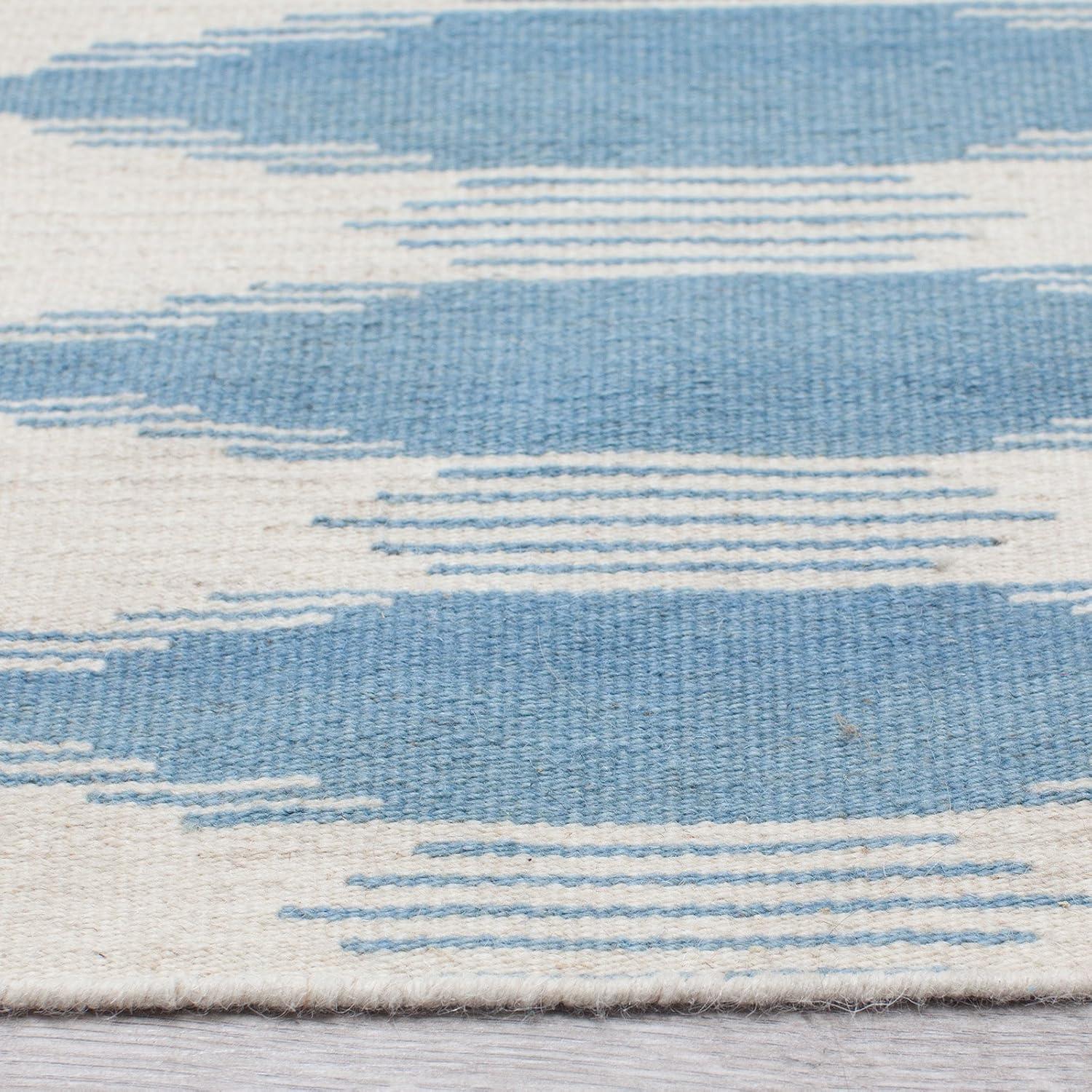 SAFAVIEH Kilim Wynonna Geometric Wool Area Rug, Ivory/Blue, 9' x 12'