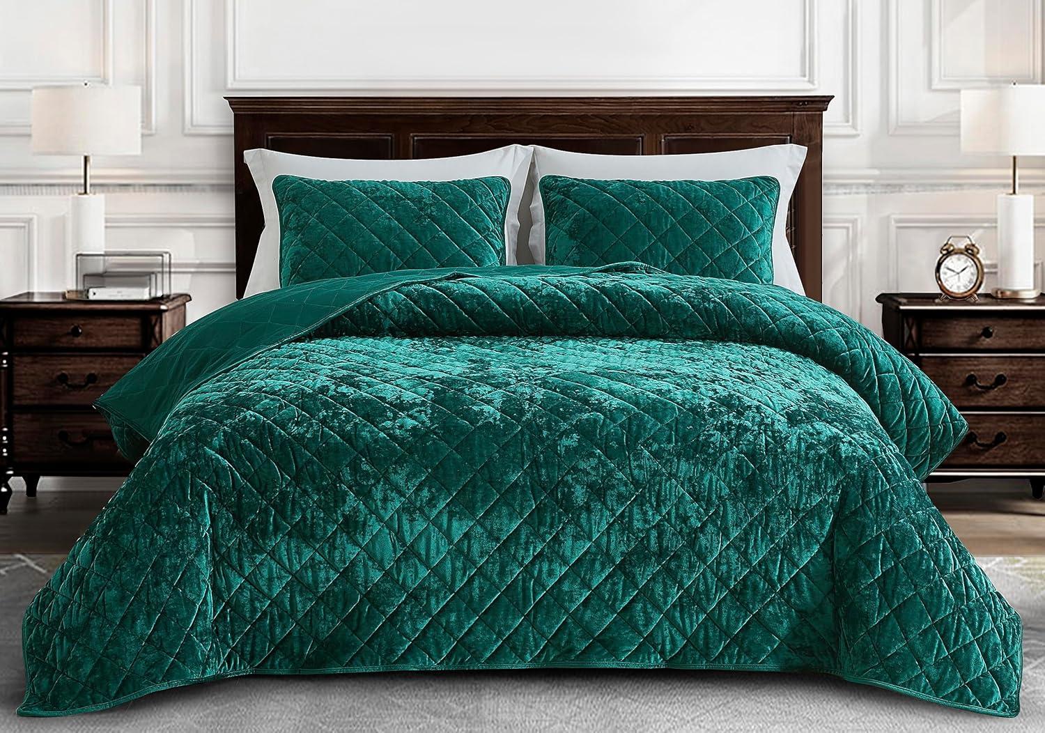 Chezmoi Collection Diamond Stitch Reversible Plush Distressed Velvet Quilt Set