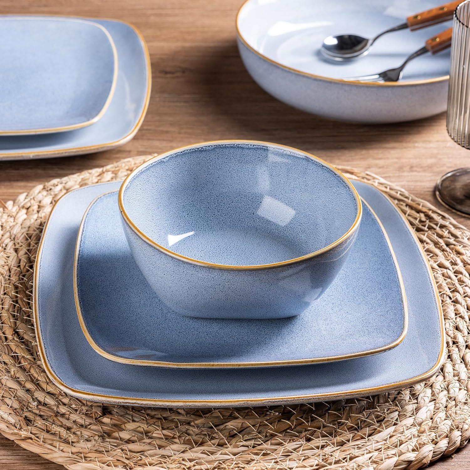 Brunnera Blue and White Porcelain Dinnerware Set for 4