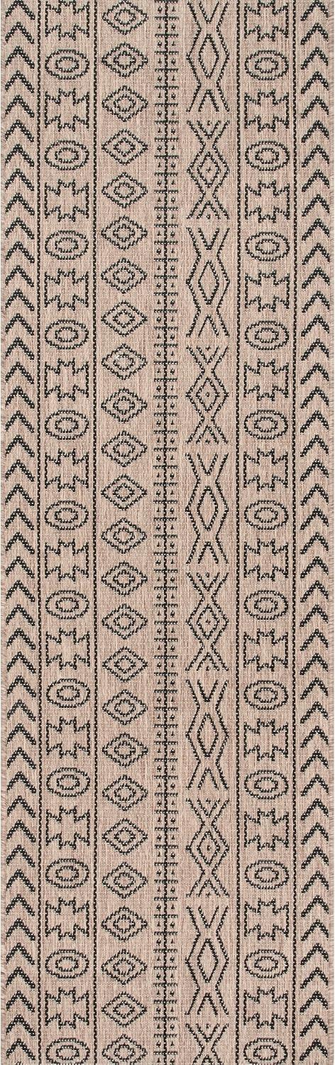 nuLOOM Outdoor Jamie Area Rug