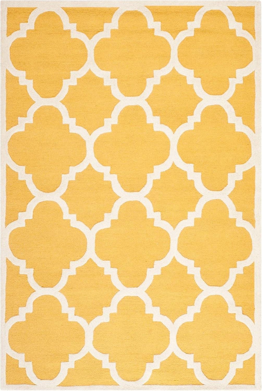 SAFAVIEH Cambridge Justine Geometric Quatrefoil Wool Area Rug, Gold/Ivory, 6' x 9'