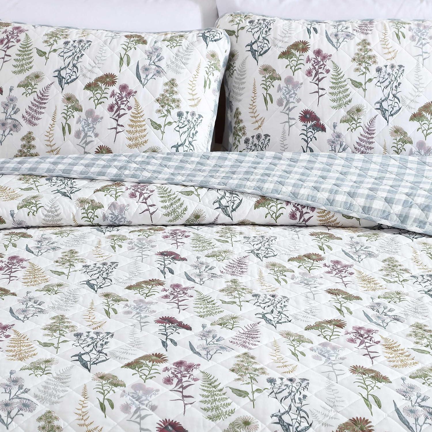 White Cotton Reversible Floral Full Quilt Set