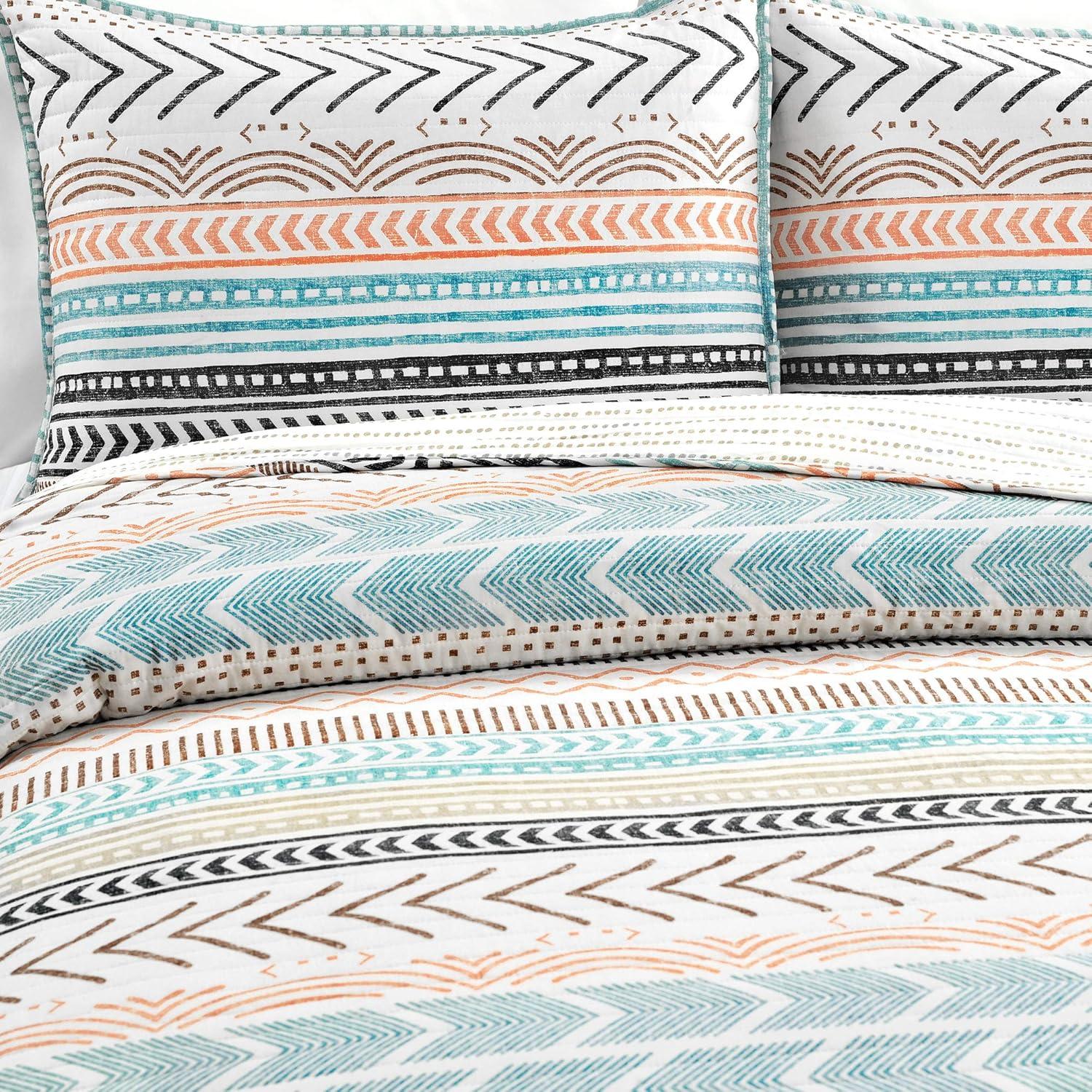 Hygge Geo Reversible Contemporary 3-Piece Quilt Set