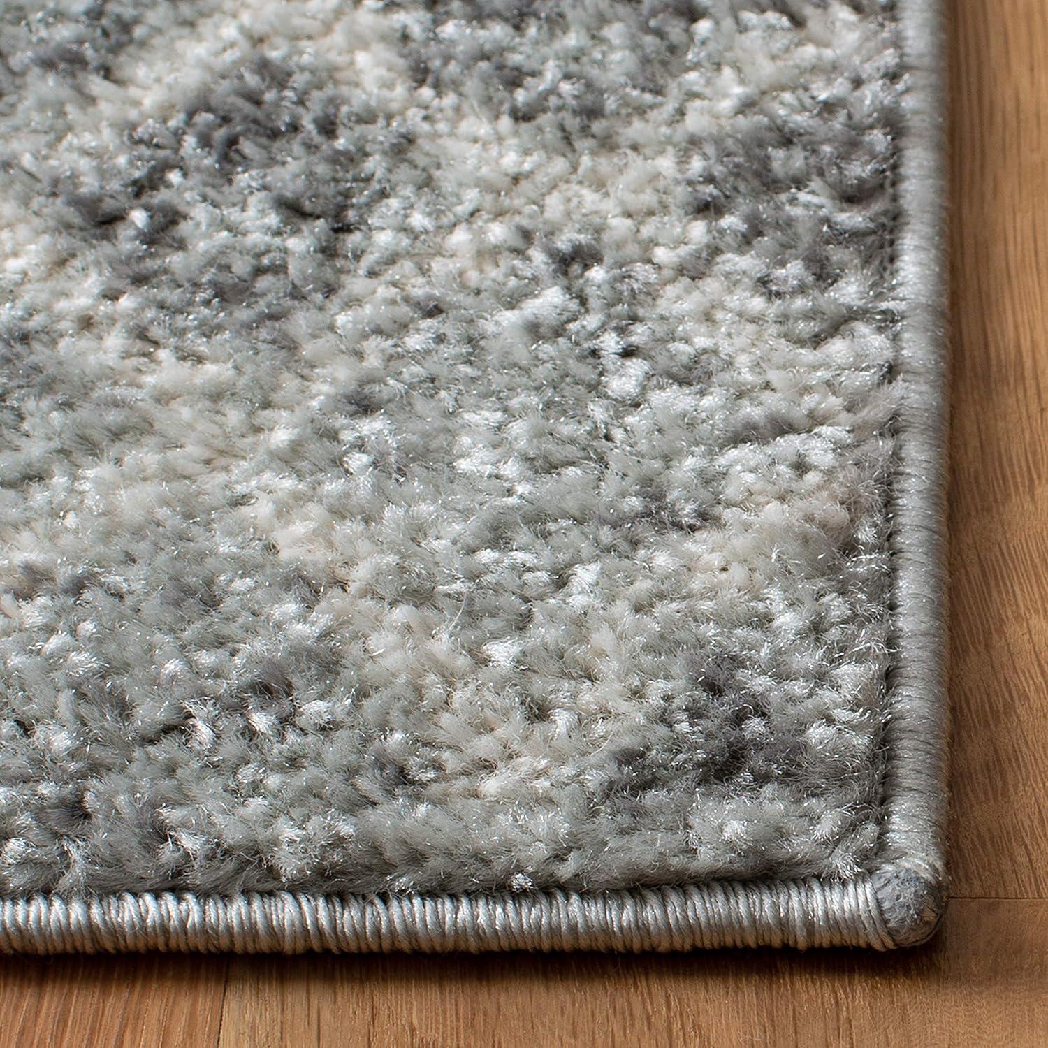 SAFAVIEH Madison Hannah Geometric Area Rug, Silver/Ivory, 9' x 12'