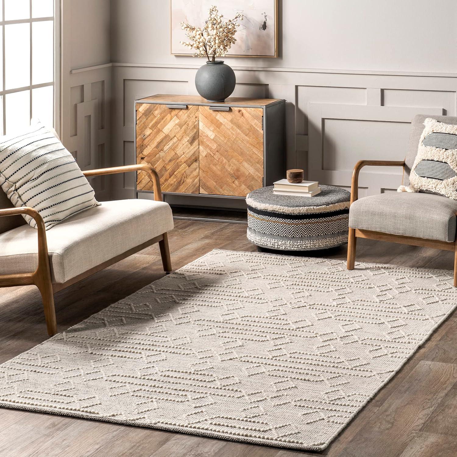 Nuloom Lucile Moroccan Diamond Wool Indoor Area Rug