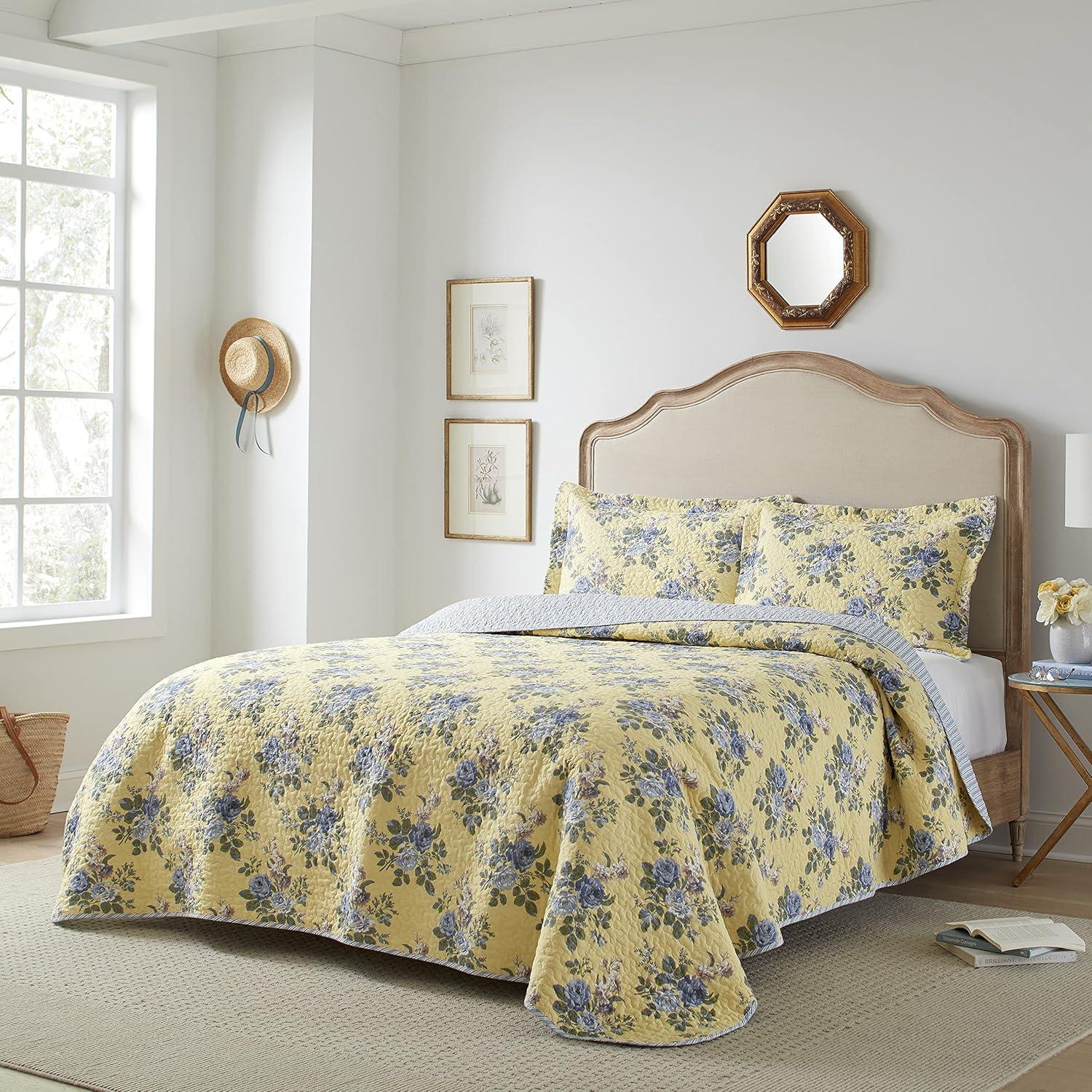 Linley Twin Blue and Yellow Cotton Reversible Quilt Set