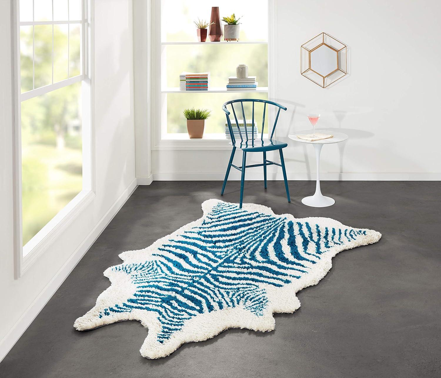 Khalhari Animal Print Handmade Tufted Turquoise/White Area Rug