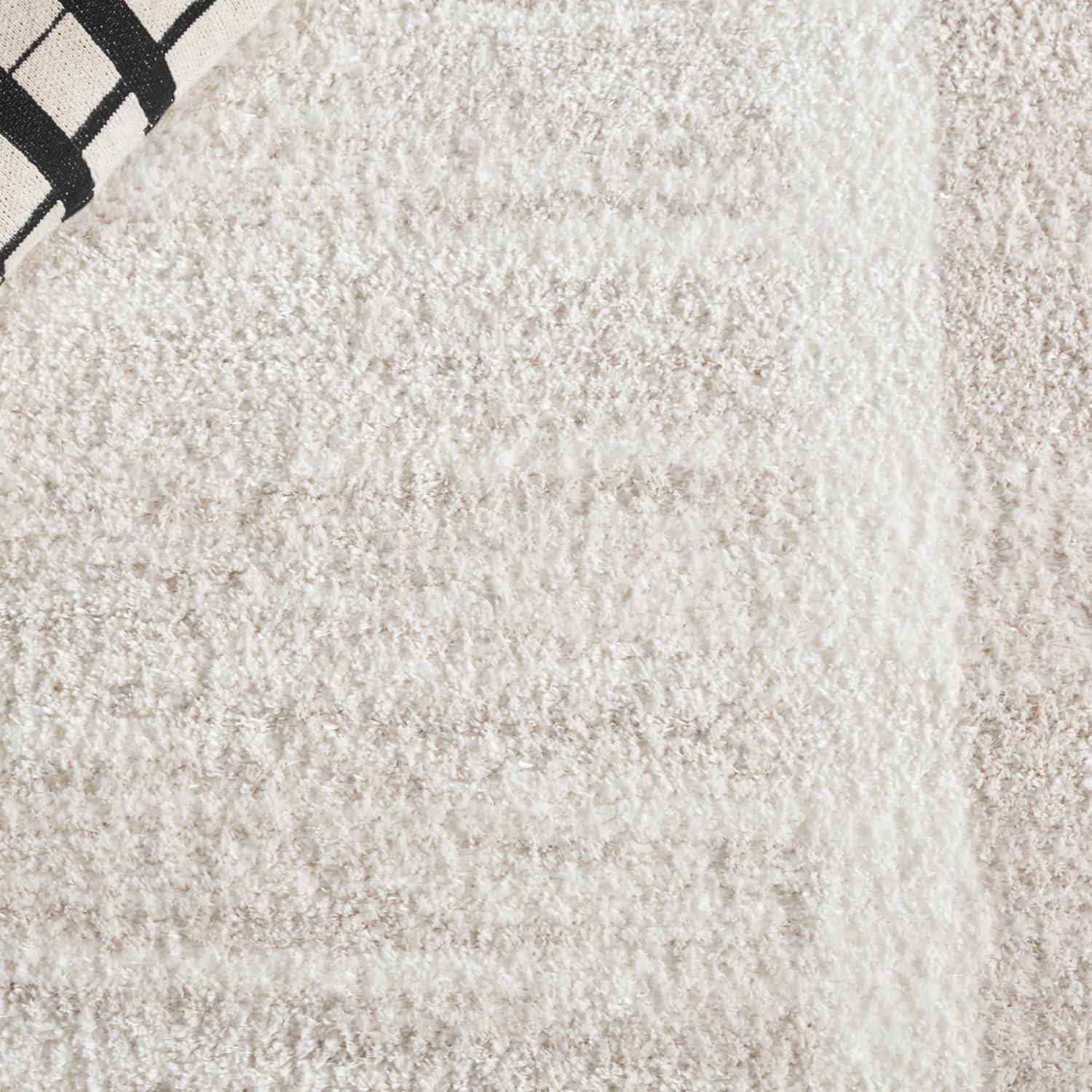 August Shag 900 AUG900 Power Loomed Indoor Area Rug - Ivory - 4'x6' - Safavieh