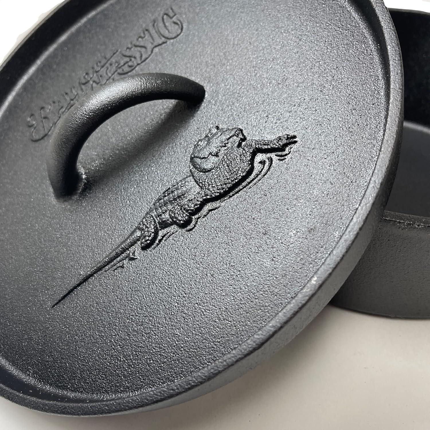 Bayou Classic Bayou Classic Non-Stick Cast Iron Round Dutch Oven