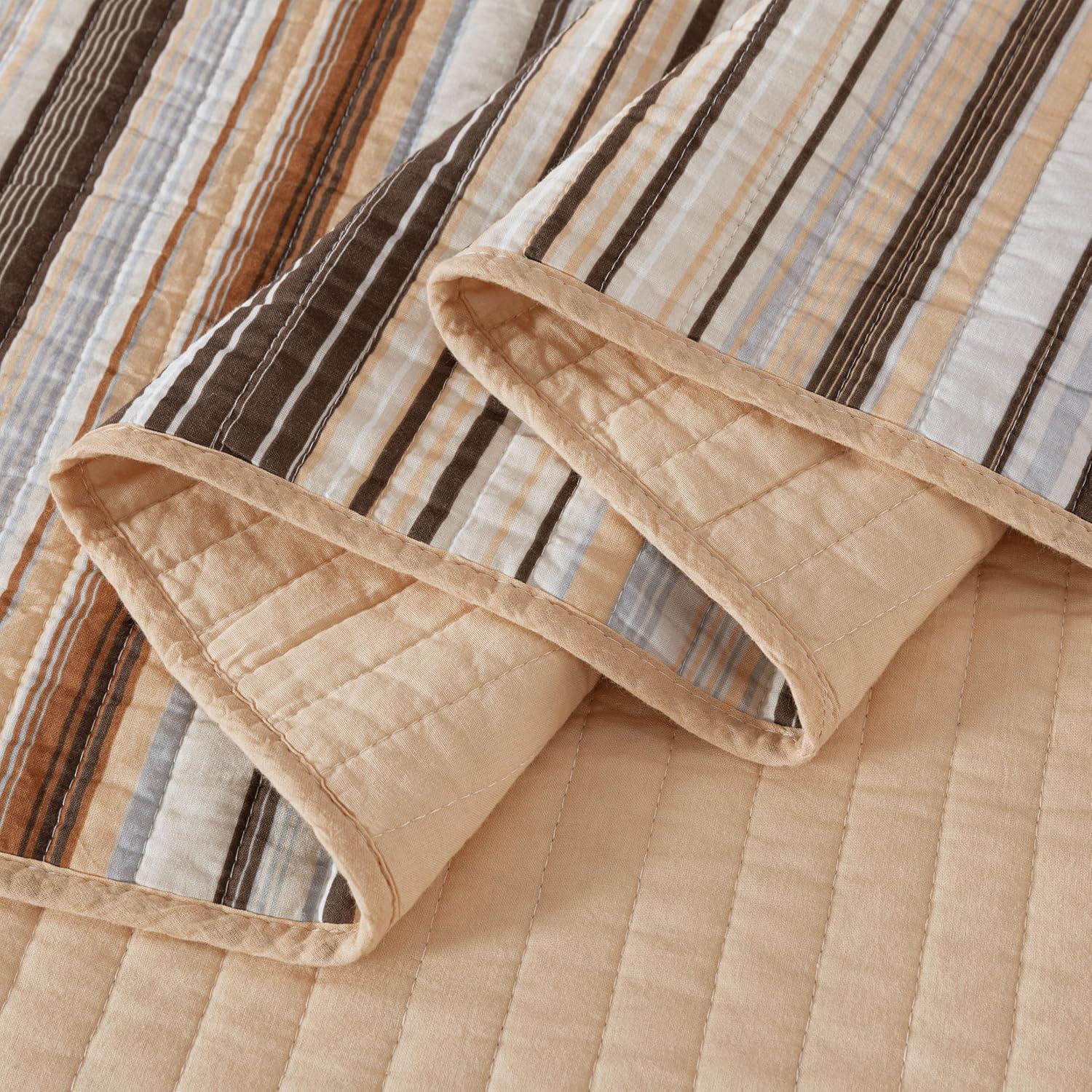 Chezmoi Collection Cotton Quilted Striped Quilt Set