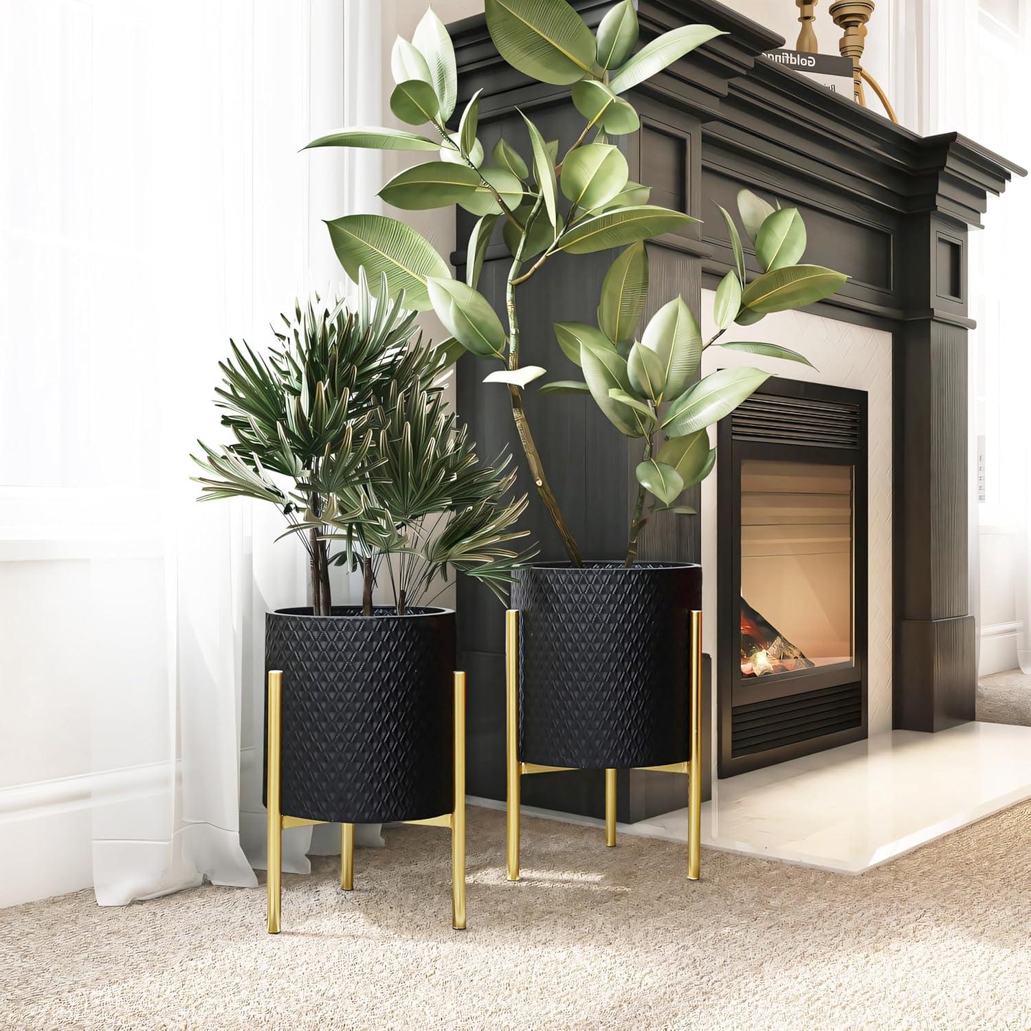 LuxenHome 2-Piece Diamond Pattern Round Metal Cachepot Planter Set, Black with Gold Stands