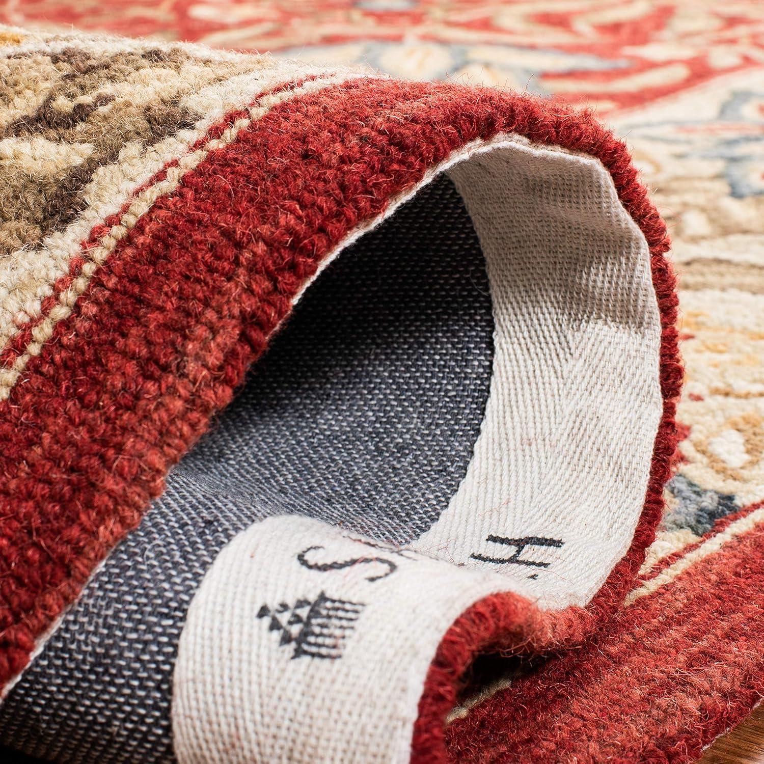 Chelsea HK140 Hand Hooked Area Rug - Red/Ivory - 3'9"x5'9" - Safavieh.