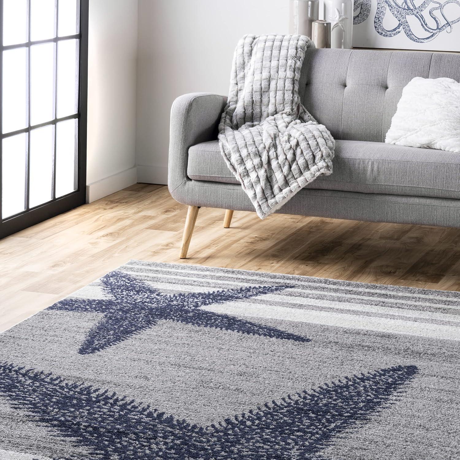 Coastal Charm Gray Stripe and Starfish 49" Wool-Blend Area Rug