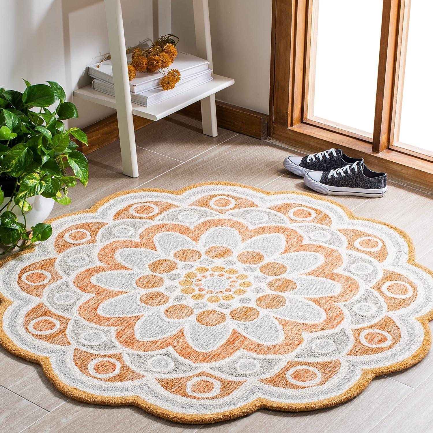 Safavieh Novelty Delaney Floral Area Rug or Runner