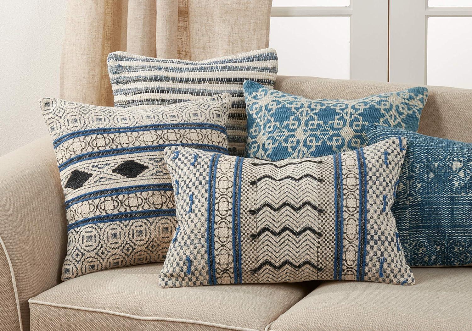 SARO 2306.BL1624BD 16 x 24 in. Oblong Down-Filled Throw Pillow with Blue Boho Rug Style Design