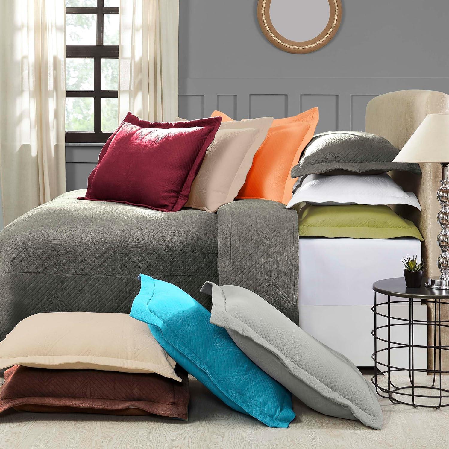 Superior Celtic Circle Cotton Decorative Bedspread and Sham Set, Twin, Charcoal