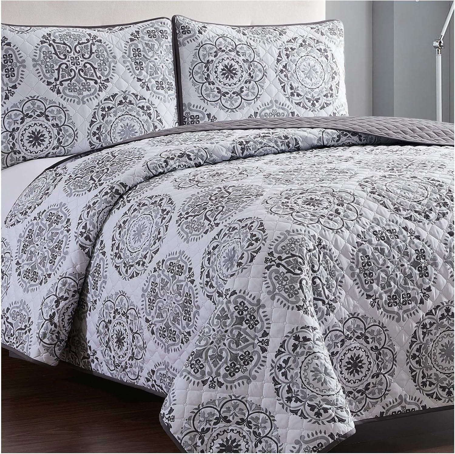Mellanni Ultrasonic Quilted Coverlet Set, Twin, Rosette Gray, 2 Piece
