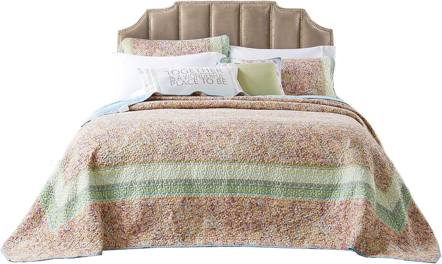 Palisades Floral Bedspread Set