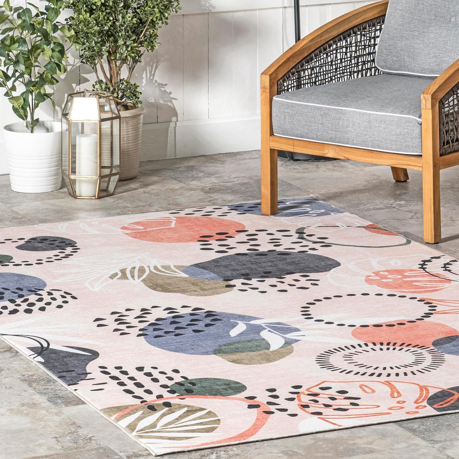 Nuloom Delmy Abstract Floral Pet Friendly Indoor/Outdoor Machine Washable Area Rug, 4' x 6', Multicolor